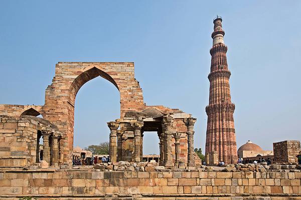32_QutubMinar.jpeg